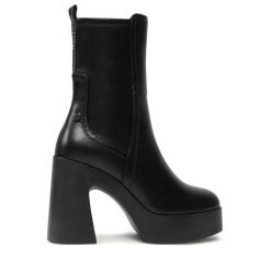Botki Refresh. Czarne botki Refresh, bez wzorów, bez obcasa, na słupku, bez zapięcia. Za 169.99 zł.