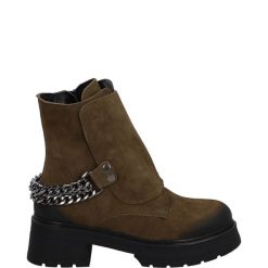 BOTKI Z NUBUKU 10061 OLIVE. Zielone botki Venezia, bez wzorów, z nubiku, bez obcasa, bez zapięcia. Za 279.00 zł.