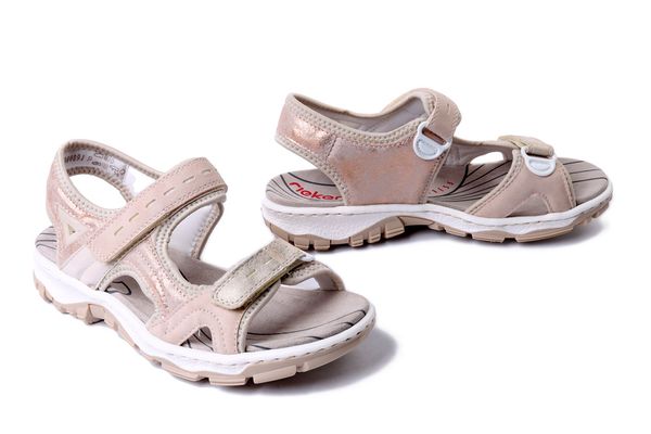 RIEKER 68866-31 pink, sandały damskie. Czerwone sandały Rieker, bez wzorów, bez obcasa, bez zapięcia. Za 271.92 zł.