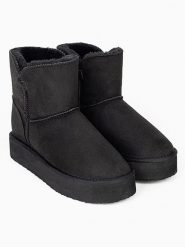 ISLAND BOOT Botki zimowe "Chloe" w kolorze czarnym rozmiar: 37. Czarne botki Island Boot, bez wzorów, bez obcasa, bez zapięcia. Za 143.90 zł.