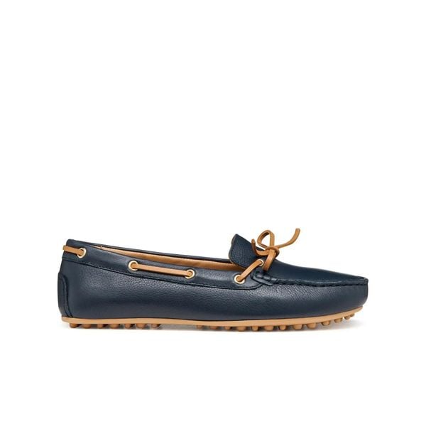 Damskie mokasyny Geox Kalistena. Niebieskie mokasyny Converse, bez wzorów, z gumy. Za 346.00 zł.