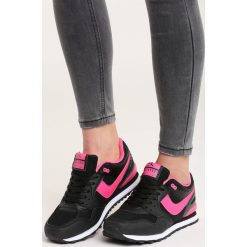 Czarne Buty Sportowe Momti. Buty sportowe lifestyle marki Born2be. Za 69.99 zł.