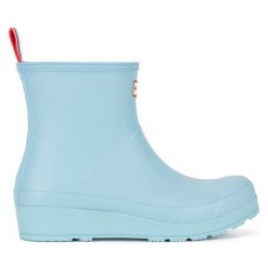 Kalosze Hunter. Niebieskie kalosze Hunter, bez wzorów, bez zapięcia. Za 349.99 zł.