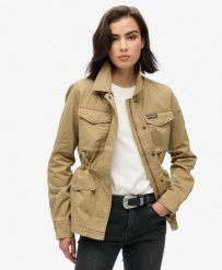 Kurtka Militarna M65 SUPERDRY. Brązowe kurtki Superdry, m, bez wzorów, z bawełny, eleganckie, bez kaptura. Za 460.75 zł.