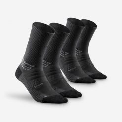 Skarpety turystyczne Hike 900 długie x2. Szare skarpetki QUECHUA, bez wzorów, z elastanu. Za 79.99 zł.