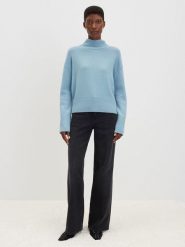 Someday Kaszmirowy sweter "Tenni" w kolorze błękitnym rozmiar: M. Niebieskie swetry someday., m, bez wzorów, z kaszmiru, bez ramiączek. Za 426.99 zł.