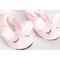 Kapcie - Różowy. Kapcie marki Sinsay. Za 24.99 zł.