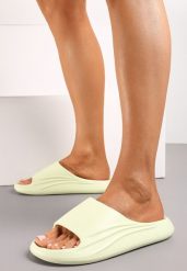 Jasnozielone Basenowe Klapki z Piankowego Materiału Silk. Zielone klapki Renee, bez wzorów, bez obcasa, bez zapięcia. W wyprzedaży za 37.49 zł.