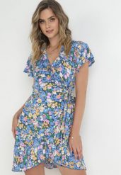 Niebiesko-Granatowa Kopertowa Sukienka Mini z Wiązaniem w Pasie z Wiskozy Huette. Niebieskie sukienki Born2be, m, bez wzorów, z materiału, bez kołnierzyka, bez ramiączek, mini, kopertowe. W wyprzedaży za 55.99 zł.
