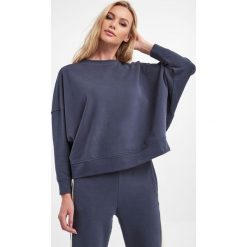 Bluza Prisma WEEKEND MAX MARA. Białe bluzy Weekend Max Mara, s, bez wzorów, z bawełny, bez kaptura. Za 689.00 zł.