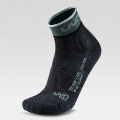 Skarpety trekkingowe damskie UynTrekking One Cool Low Cut. Czarne skarpetki Uyn, bez wzorów. Za 62.99 zł.