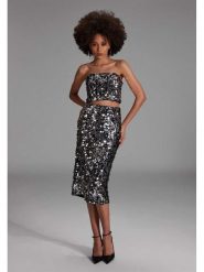 SWING Spódnica w kolorze srebrnym rozmiar: 44. Szare spódnice Swing, bez wzorów, midi. Za 205.93 zł.