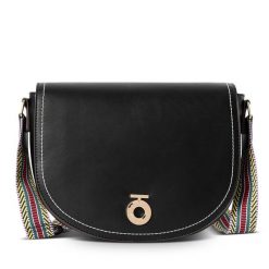 Torebka Nobo. Czarne listonoszki NOBO, bez wzorów, bez dodatków. Za 219.99 zł.