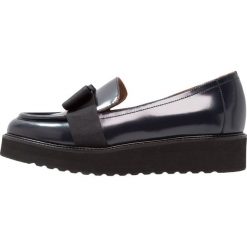 Jonak DENLY Półbuty wsuwane marine. Niebieskie półbuty wsuwane marki comma casual identity, z materiału, casualowe. Za 409.00 zł.