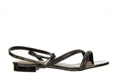 Sandały Bayla-187 1719 Platinum 187111, Czarny, Skóra ekologiczna - 41. Czarne sandały Bayla, bez wzorów, z lakierowanej skóry, eleganckie, bez obcasa, na obcasie, bez zapięcia. W wyprzedaży za 179.10 zł.