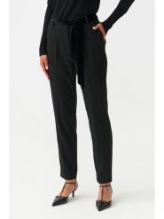 TATUUM Spodnie w kolorze czarnym rozmiar: 42. Czarne spodnie materiałowe Tatuum, bez wzorów, z materiału. Za 193.24 zł.