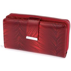 Czerwony Skórzany Portfel Damski Lakierowany Duży Poziomy W Piórka Elegancki Jennifer Jones E72. Czerwone portfele bez wzorów, z lakierowanej skóry. Za 99.99 zł.