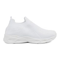 Buty sportowe damskie wsuwane białe. Białe buty treningowe bez wzorów, bez zapięcia. Za 126.76 zł.