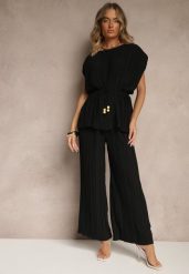 Czarny Komplet Spodnie o Szerokim Kroju i Bluzka z Usztywnioną Linią Ramion Nilamira. Czarne bluzki Renee, m, bez wzorów, eleganckie, bez kołnierzyka, bez ramiączek. W wyprzedaży za 143.99 zł.