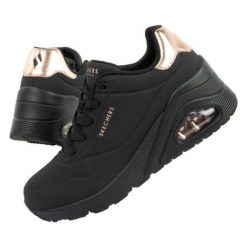 Buty sportowe Skechers Uno 177520/BBK czarne. Czarne buty treningowe bez wzorów, ze skóry, bez zapięcia, trekkingowe. Za 529.35 zł.