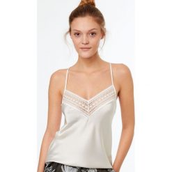 Etam - Top piżamowy Lyson. Piżamy marki Etam. W wyprzedaży za 59.90 zł.