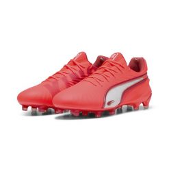 Buty piłkarskie KING ULTIMATE FG/AG PUMA. Białe buty do biegania Puma, bez wzorów, z materiału, bez zapięcia, do biegania. W wyprzedaży za 846.95 zł.