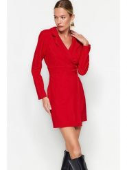 Trendyol Sukienka w kolorze czerwonym rozmiar: 36. Czerwone sukienki Trendyol, bez wzorów, bez kołnierzyka, bez ramiączek, maxi. Za 78.28 zł.