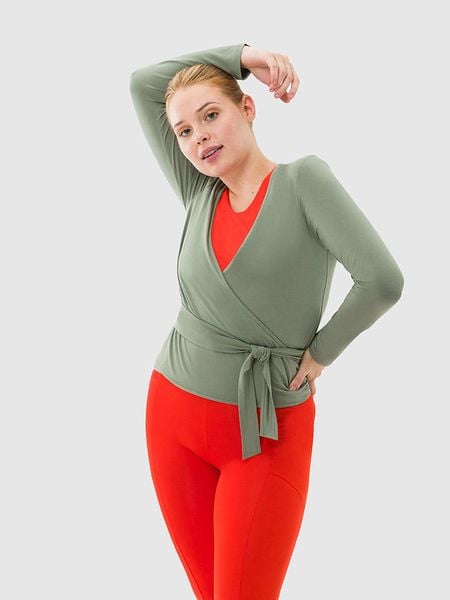 Les Lunes Koszulka sportowa "Luna Active" w kolorze zielonym rozmiar: XXS. Zielone t-shirty sportowe Les Lunes, xxs, bez wzorów, bez ramiączek, outdoorowe. Za 165.99 zł.