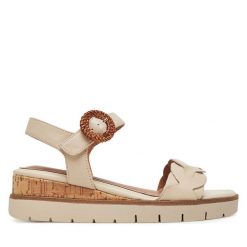 Sandały Tamaris. Brązowe sandały Tamaris, bez wzorów, bez obcasa, na koturnie, bez zapięcia. Za 209.99 zł.