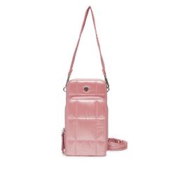 Torebka Ara. Czerwone listonoszki ara, bez wzorów, bez dodatków. Za 199.99 zł.