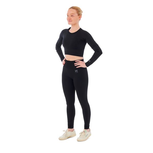Damski zestaw sportowy Xtreme - legginsy sportowe + sportowy Croptop - Czarny. Czarne legginsy sportowe XTREME SOCKSWEAR, bez wzorów, na fitness i siłownię. W wyprzedaży za 199.42 zł.