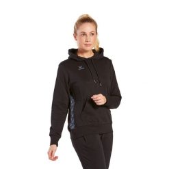 Damska bluza z kapturem Erima Essential Team. Czarne bluzy z kapturem Erima, s, bez wzorów, z kapturem, do piłki nożnej. Za 231.00 zł.