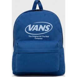 Vans plecak duży z nadrukiem. Niebieskie plecaki Vans, bez wzorów, do ręki, z nadrukiem, bez dodatków. W wyprzedaży za 114.99 zł.