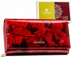 Portfel skórzany Peterson PTN 42100-BF czerwony. Czerwone portfele Peterson, bez wzorów, ze skóry. Za 129.99 zł.
