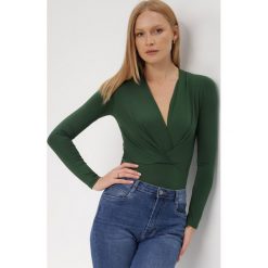 Zielone Body Candletree. Zielone body i gorsety Born2be, bez wzorów, bez ramiączek. W wyprzedaży za 62.99 zł.