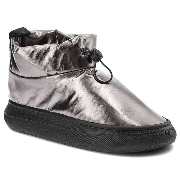 Srebrne Botki Venezia Ocieplane Buty Damskie. Szare botki Venezia, bez wzorów, ze skóry ekologicznej, bez obcasa, na platformie, bez zapięcia. Za 239.90 zł.