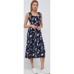 Vero Moda sukienka kolor granatowy midi rozkloszowana. Niebieskie sukienki Vero Moda, l, bez wzorów, z tkaniny, bez kołnierzyka, bez ramiączek, midi, rozkloszowane. Za 189.99 zł.