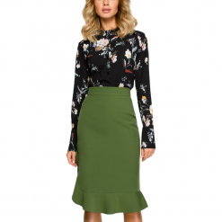 Ołówkowa spódnica na kolano z falbaną elegancka zielona. Zielone spódnice Produkt Polski, l, bez wzorów, z elastanu, eleganckie, midi, ołówkowe. Za 172.00 zł.