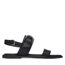 Sandały Tamaris. Czarne sandały Tamaris, bez wzorów, bez obcasa, na płaskiej podeszwie, bez zapięcia. Za 299.99 zł.