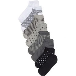 Krótkie skarpetki (8 par) bonprix w paski + w kropki. Skarpetki marki bonprix. Za 39.92 zł.