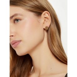 Kolczyki BOSS. Żółte kolczyki Boss, złote. Za 289.99 zł.