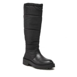 Kozaki Jenny Fairy. Czarne kozaki Jenny Fairy, bez wzorów, bez obcasa, na płaskiej podeszwie, bez zapięcia. Za 159.99 zł.