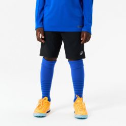 Spodenki piłkarskie dla dzieci Kipsta Viralto Club. Czarne szorty KIPSTA, bez wzorów, z elastanu, sportowe. Za 39.99 zł.