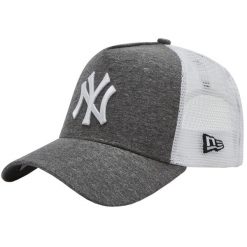 Czapka Trucker New Era MLB New York Yankees. Białe czapki z daszkiem New Era, bez wzorów, z jersey. Za 149.99 zł.