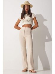 Happiness Istanbul Spodnie w kolorze kremowym rozmiar: 40. Brązowe spodnie materiałowe Happiness Istanbul, bez wzorów, z materiału. Za 73.99 zł.