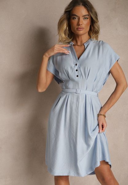 Niebieska Rozkloszowana Sukienka z Wiskozy z Paskiem Zapinana na Napy Seporine. Niebieskie sukienki Renee, na co dzień, l, bez wzorów, z jeansu, eleganckie, bez kołnierzyka, bez ramiączek, midi, rozkloszowane. Za 109.99 zł.