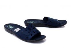 ADANEX 27330 SAK67NN granatowy, klapki damskie. Niebieskie klapki Adanex, bez wzorów, bez obcasa, bez zapięcia. Za 65.99 zł.