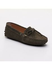 CHARLES & SMITH Skórzane mokasyny "Newton" w kolorze khaki rozmiar: 38. Brązowe mokasyny CHARLES & SMITH, bez wzorów. Za 158.47 zł.
