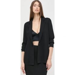 Armani Exchange marynarka 6LYG1B.YMH6Z kolor czarny jednorzędowa gładka. Czarne marynarki i żakiety Armani Exchange, l, bez wzorów, z dzianiny, klasyczne, bez ramiączek. Za 869.99 zł.