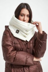 Komin damski pikowany BLAUER. Szaliki i kominy Blauer, bez wzorów. W wyprzedaży za 389.97 zł.